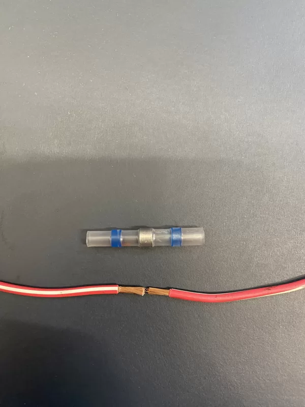Elektro instalācijas labošana (lodēšana kopā ar ūdensdrošu izolāciju)